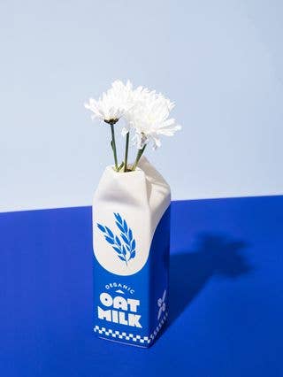 Oat Milk Vase by Ban.Dō