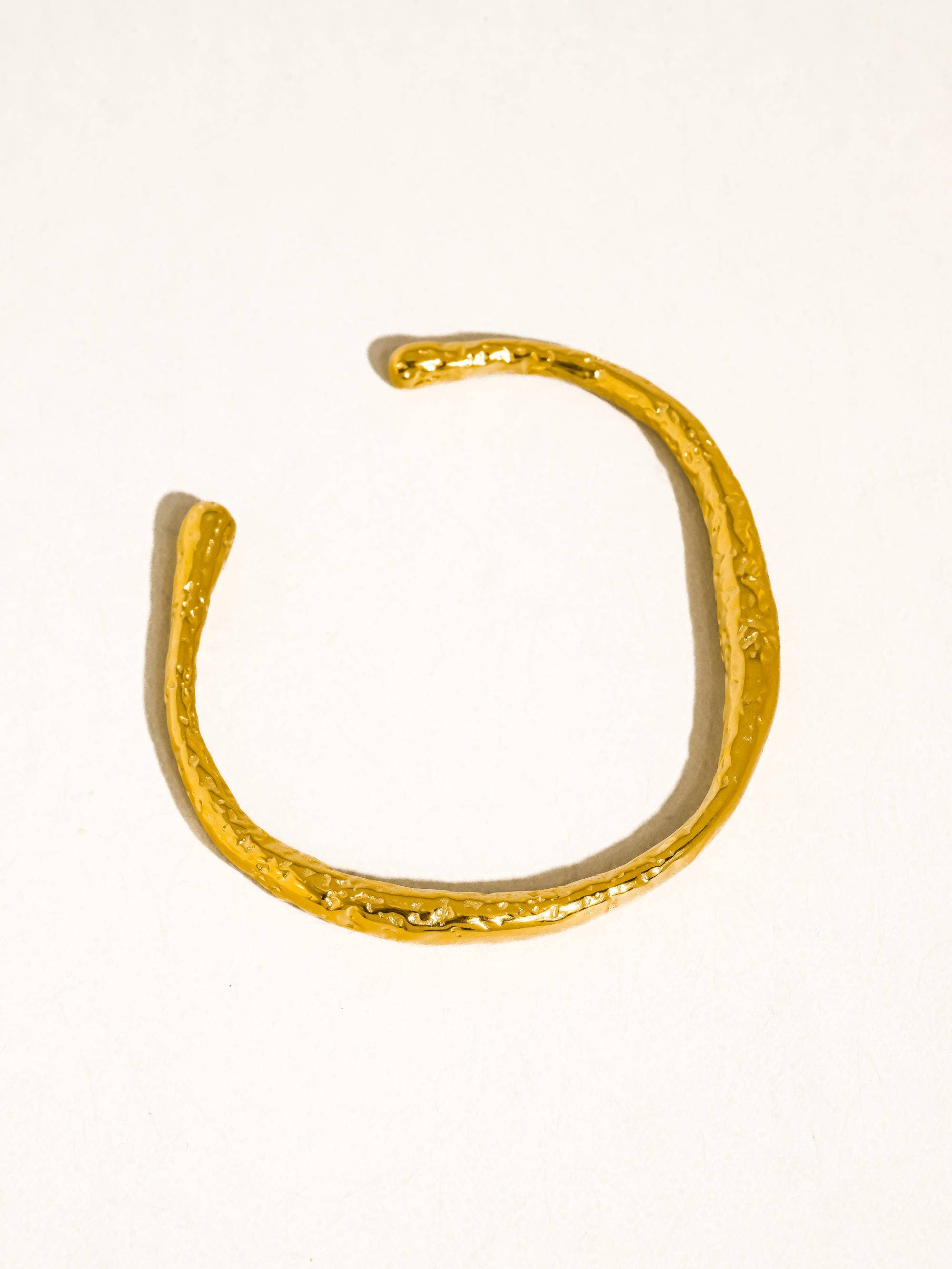 Flânerie - Ruvic Textured Cuff Bracelet