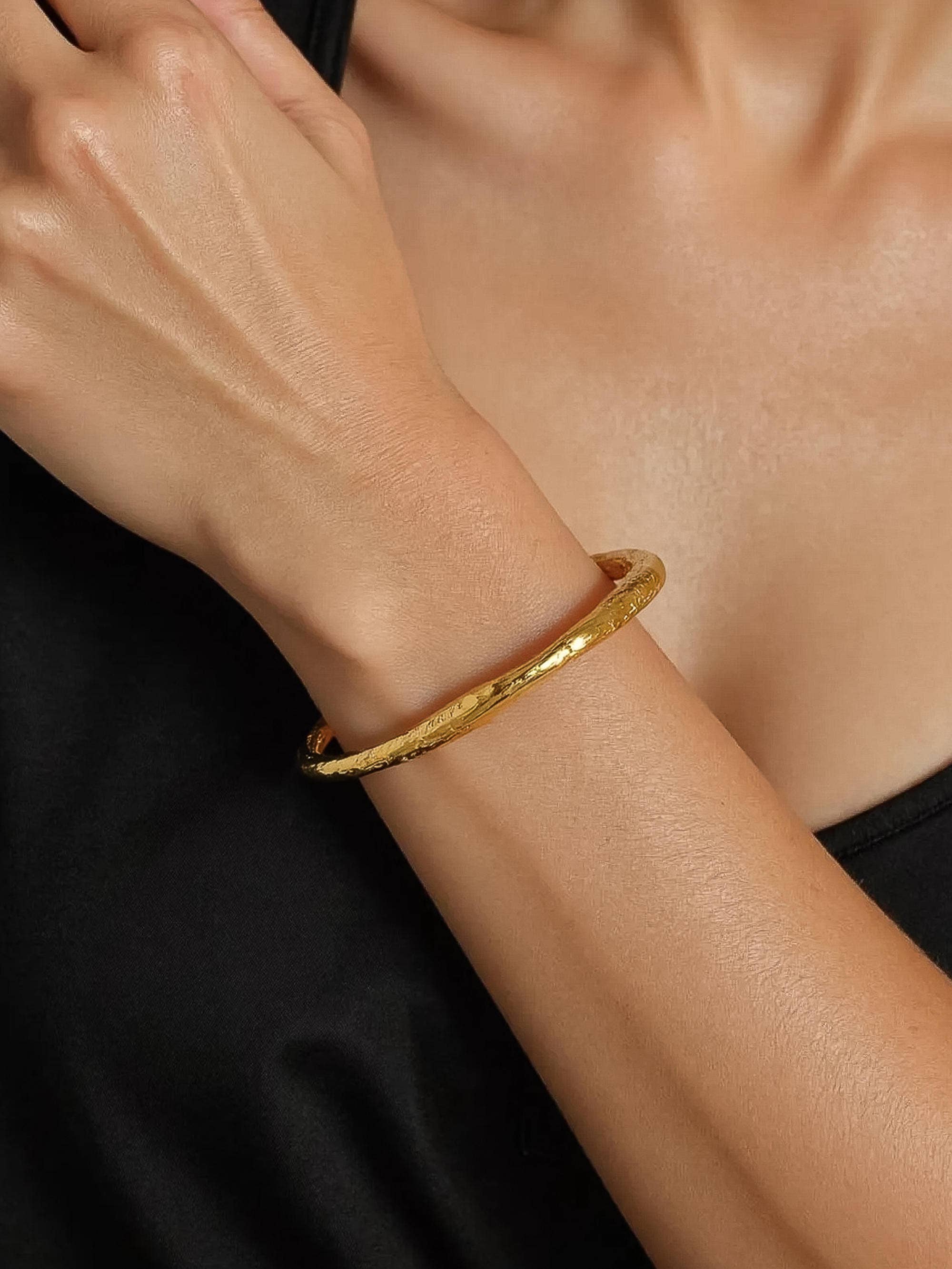 Flânerie - Ruvic Textured Cuff Bracelet